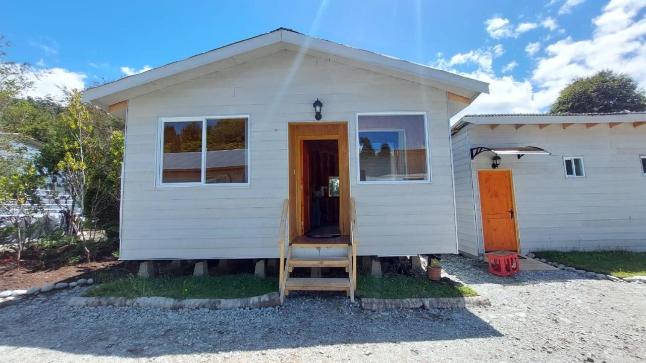 Cabanas & Habitaciones Del Alto Hornopirén Exterior foto