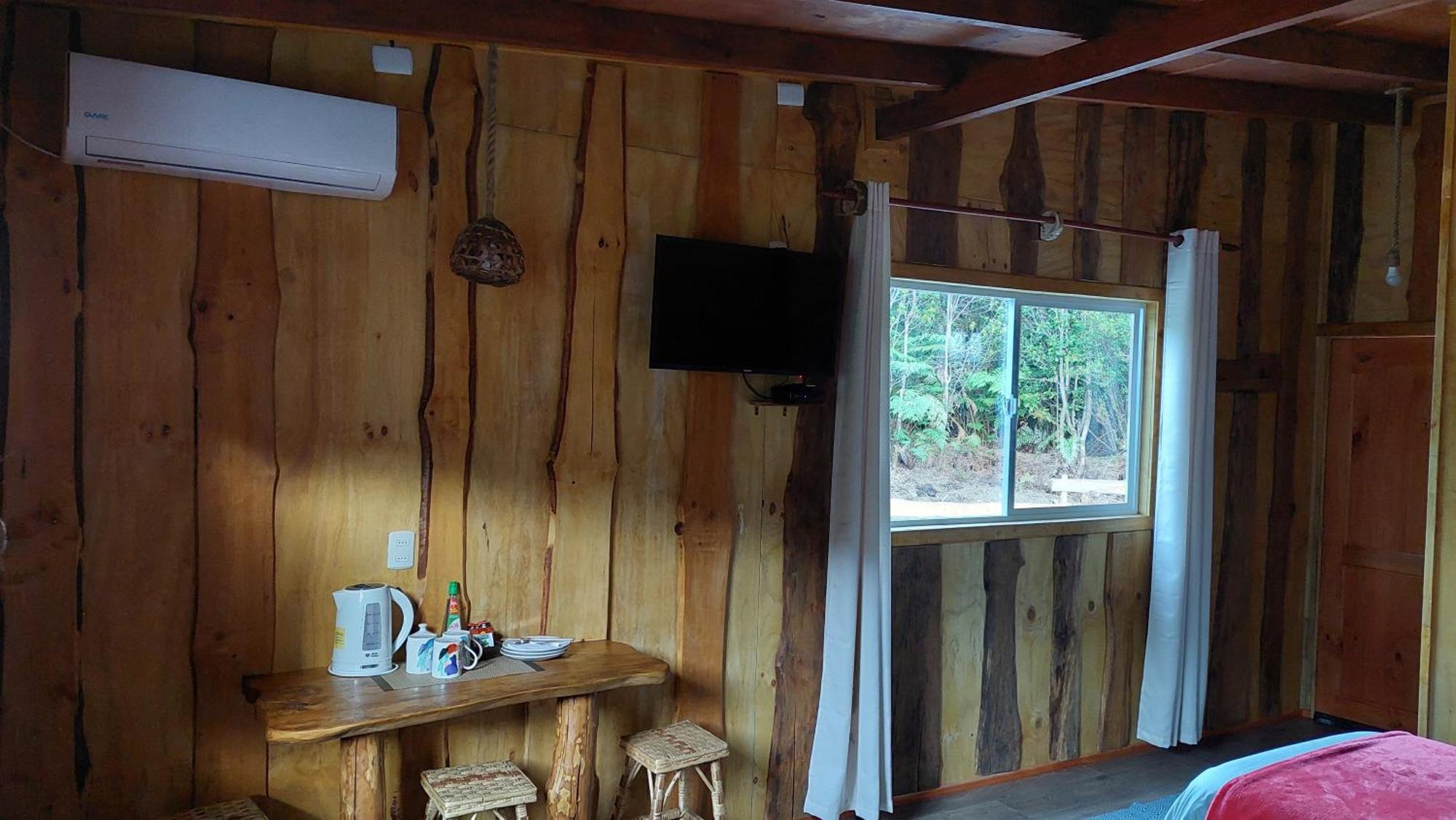 Cabanas & Habitaciones Del Alto Hornopirén Exterior foto